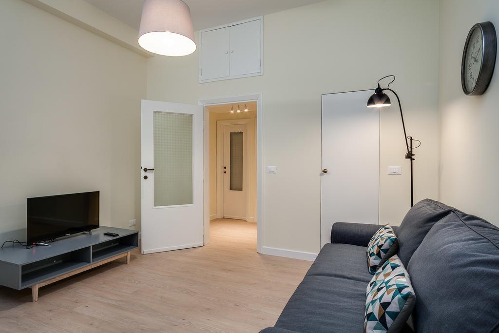 Romefinestay Apartments Sistina Екстер'єр фото